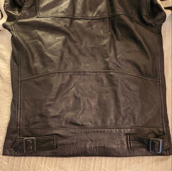 Juicy Couture  black 100% leather   cover trast motto jacket size small - Picture 11 of 16